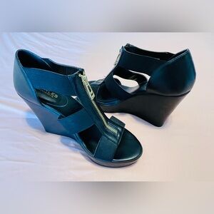 Charles David Black Wedge Sandals